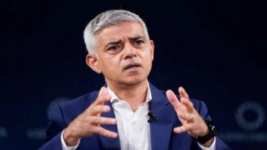 فضيحة أمنية في لندن.. أسلحة مهملة تطلق تحقيقا واسعا