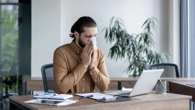مكان العمل تحت المجهر.. متى يصبح خطراً على صحتك؟