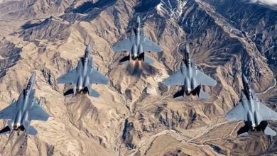 منقذ غامض في إيران يثير الجدل حول إنقاذ طيار أمريكي