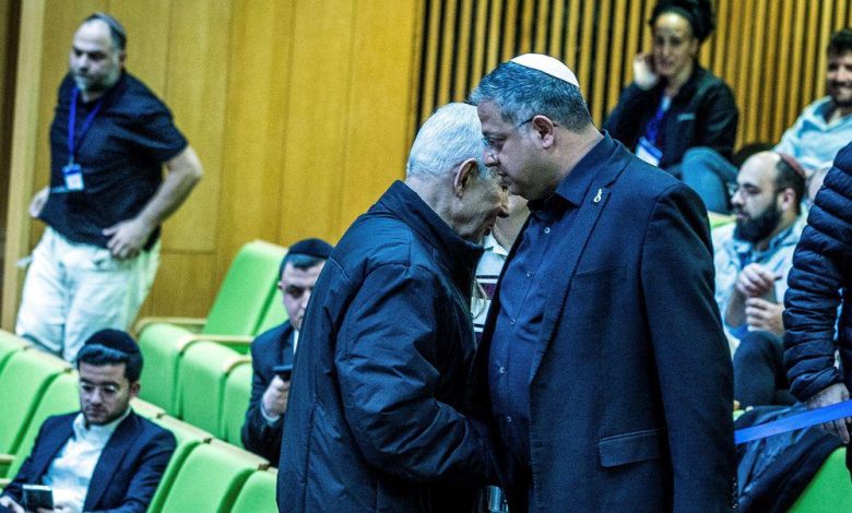 هدنة مؤقتة تفجر انتقادات حادة لنتنياهو داخل إسرائيل