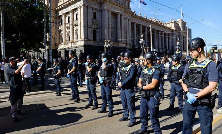 احتجاجات تتحول إلى مواجهات في أستراليا بعد مقتل طفلة من السكان الأصليين