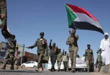 الجيش السوداني بين الاستنزاف وإعادة التشكيل: قراءة معمقة في استراتيجية التجنيس مقابل القتال