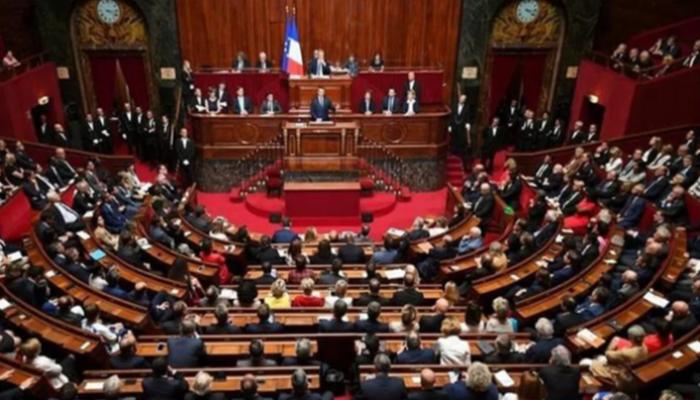 باريس تدرس قفزة في الميزانية الدفاعية وسط تحولات أمنية أوروبية