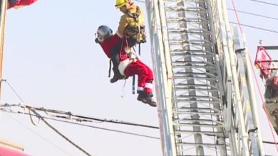 صعقة كهربائية وسقوط من ارتفاع شاهق.. ومراهق ينجو بأعجوبة