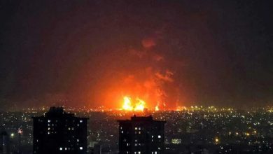 انفجارات غامضة تهز جزيرتي قشم وسيريك في إيران