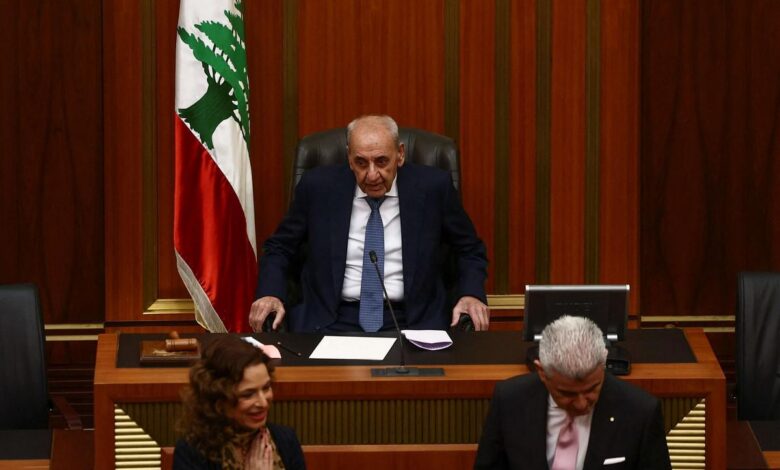 رئيس البرلمان اللبناني: اتفاق إسرائيل يهدد بإشعال فتنة داخلية