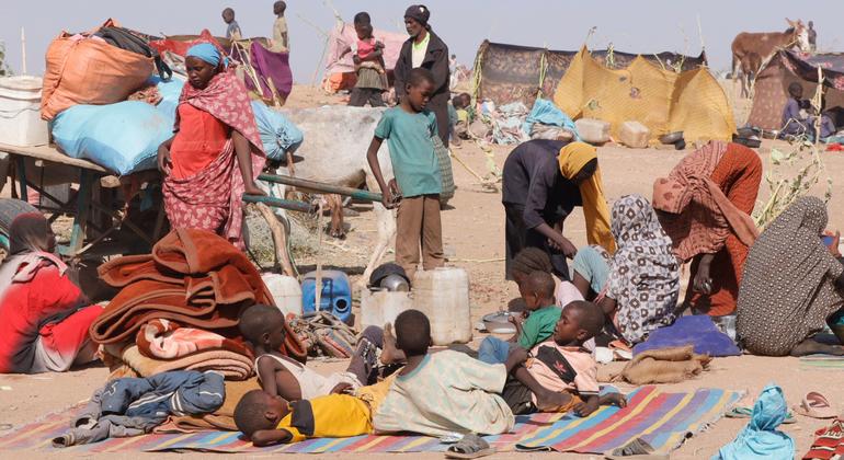 كيف يقود الفساد وعسكرة الدولة السودان نحو الانهيار الشامل؟