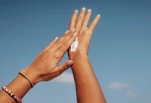 5 ممارسات خاطئة عند استخدام واقي الشمس