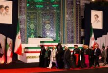 أين كان مجتبى خامنئي؟ كواليس غيابه عن مراسم تشييع والده