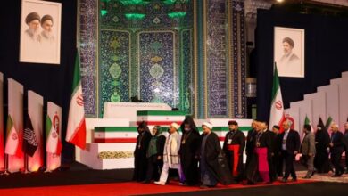 أين كان مجتبى خامنئي؟ كواليس غيابه عن مراسم تشييع والده
