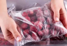 الفواكه المجمدة أم الطازجة؟ 6 خيارات تحسم الجدل