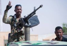 كيف تُدار لوجستيات الحرب السودانية وتوريد الأسلحة الكيميائية والمرتزقة