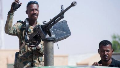 كيف تُدار لوجستيات الحرب السودانية وتوريد الأسلحة الكيميائية والمرتزقة