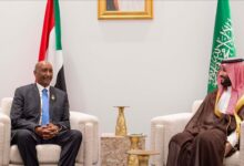 تعدد الأدوار السعودية في الأزمة السودانية وتأثيرها على مسار الصراع