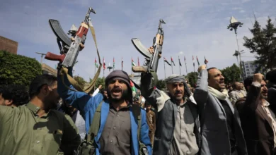 من مأرب إلى الساحل الغربي.. مسيرات تضرب معاقل الحوثيين