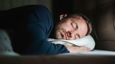 العشاء ثم النوم مباشرة.. كيف يتعامل جسمك مع الطعام أثناء النوم؟