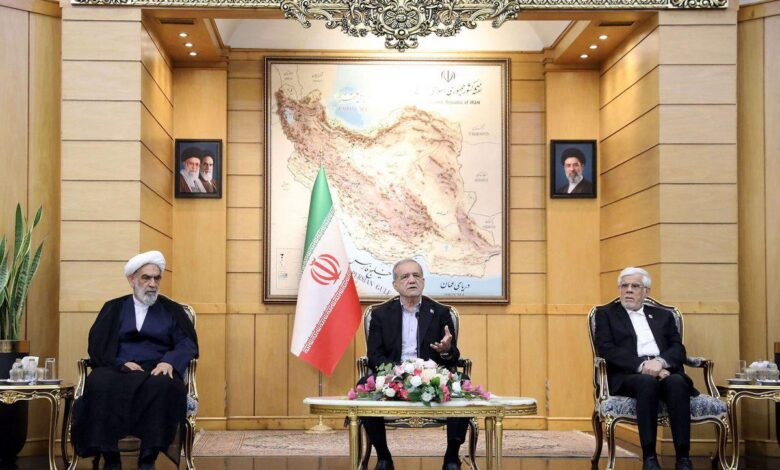 النفط يتراجع مع بوادر انفراج في أزمة هرمز