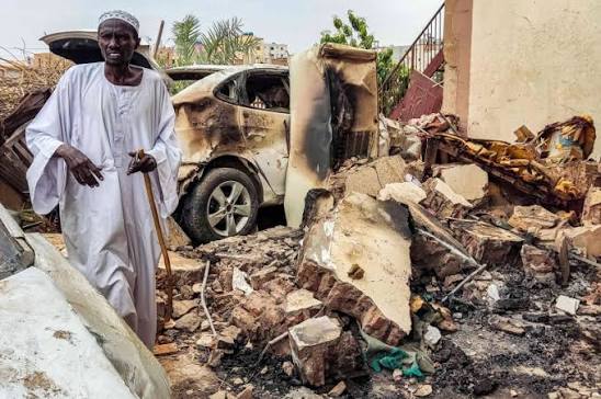 تحقيقات أمريكية تكشف: أسلحة كيميائية تدخل الحرب في السودان وتهدد أمن البحر الأحمر