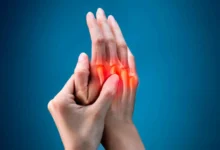 علاج الروماتويد لا ينهي الألم دائماً.. ما الأسباب المحتملة؟