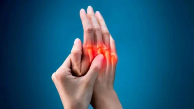 علاج الروماتويد لا ينهي الألم دائماً.. ما الأسباب المحتملة؟