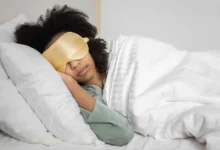 ماذا يحدث لجسمك عند تناول الموز قبل النوم؟