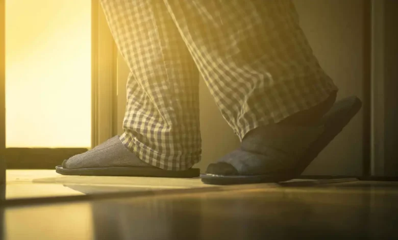 اضطرابات الأمعاء ليلًا.. متى يكون الطعام السبب ومتى تكون العدوى؟