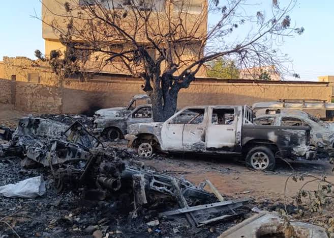 السودان.. تقاطع الأجندات غير التقليدية: من اختراقات الكيميائي إلى معركة تصفية الحلفاء على رصيف بورتسودان