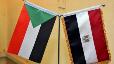 من حلايب إلى دماء المعدّنين.. هل يدفع السودان ثمن اختلال علاقته بالقاهرة؟