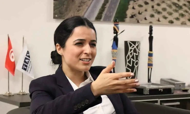 تونس.. القضاء العسكري يحكم على ألفة الحامدي بالسجن 4 سنوات وغرامة 80 ألف دينار