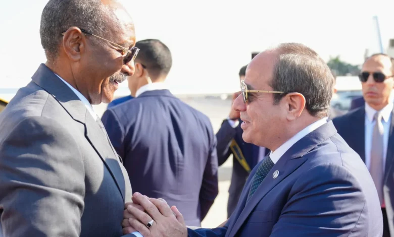هل يبادل البرهان أراضي السودان بالدعم المصري؟ السيسي يوسع نفوذه والذهب يشعل أسئلة السيادة وكلفة الحرب